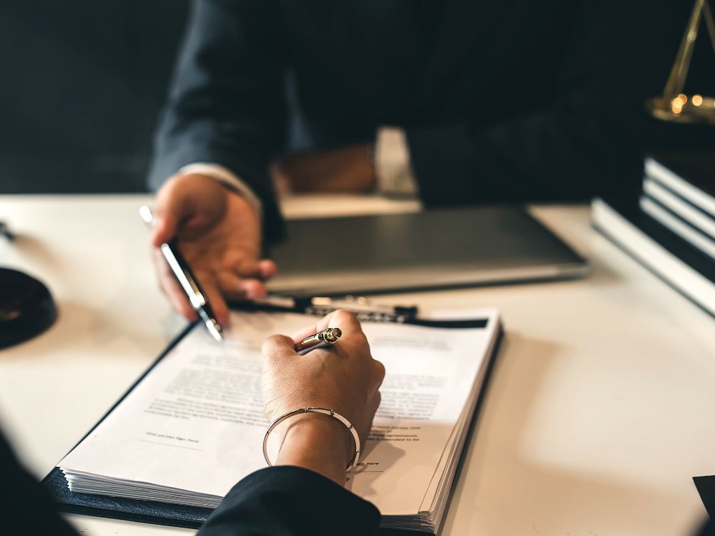 Why Service Contracts Are Essential for Home Renovation Projects in Canada